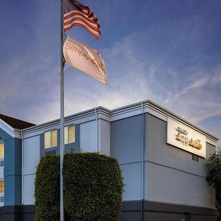 Sonesta Simply Suites Irvine East Foothill Lake Forest Bagian luar foto