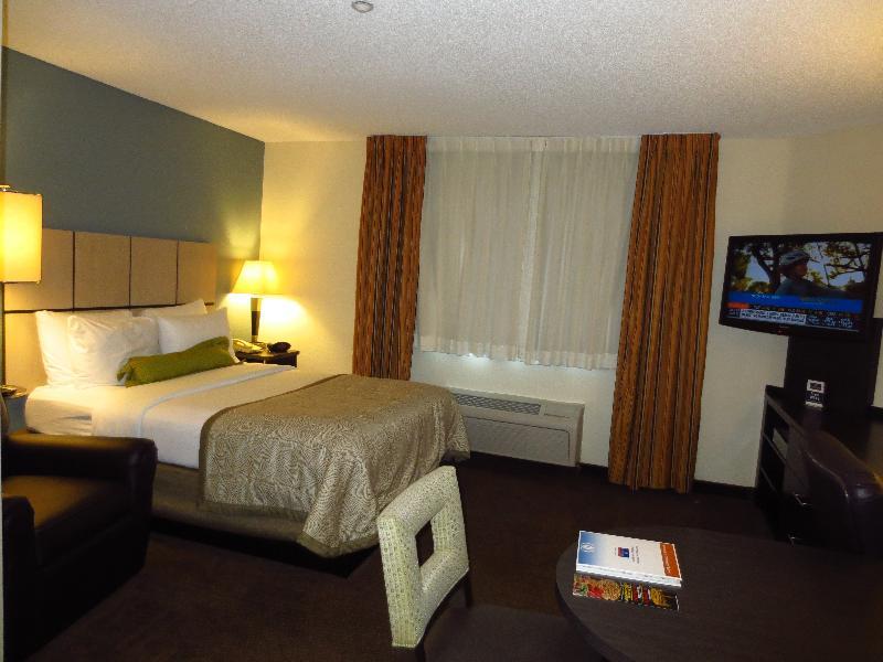 Sonesta Simply Suites Irvine East Foothill Lake Forest Bagian luar foto